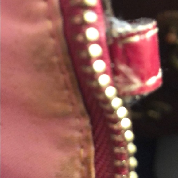 Coach Deep pink leather bag. (Almost magenta) - Picture 2 of 2
